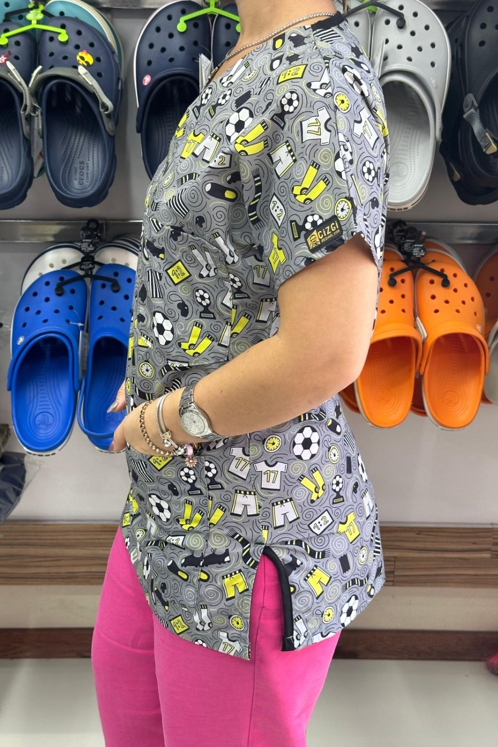 Gri Futbol Desenli Üst