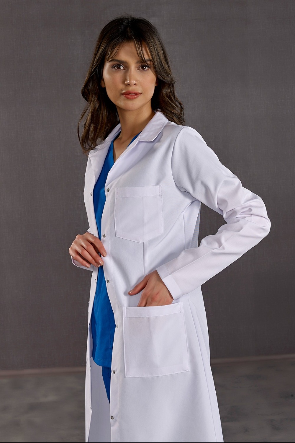 Woman Classic Collar Long Lab Coat